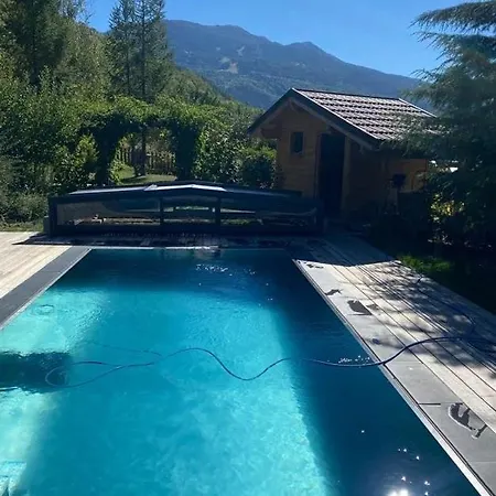 Savoyard D'exception Avec Piscine Chauffee شاليه *